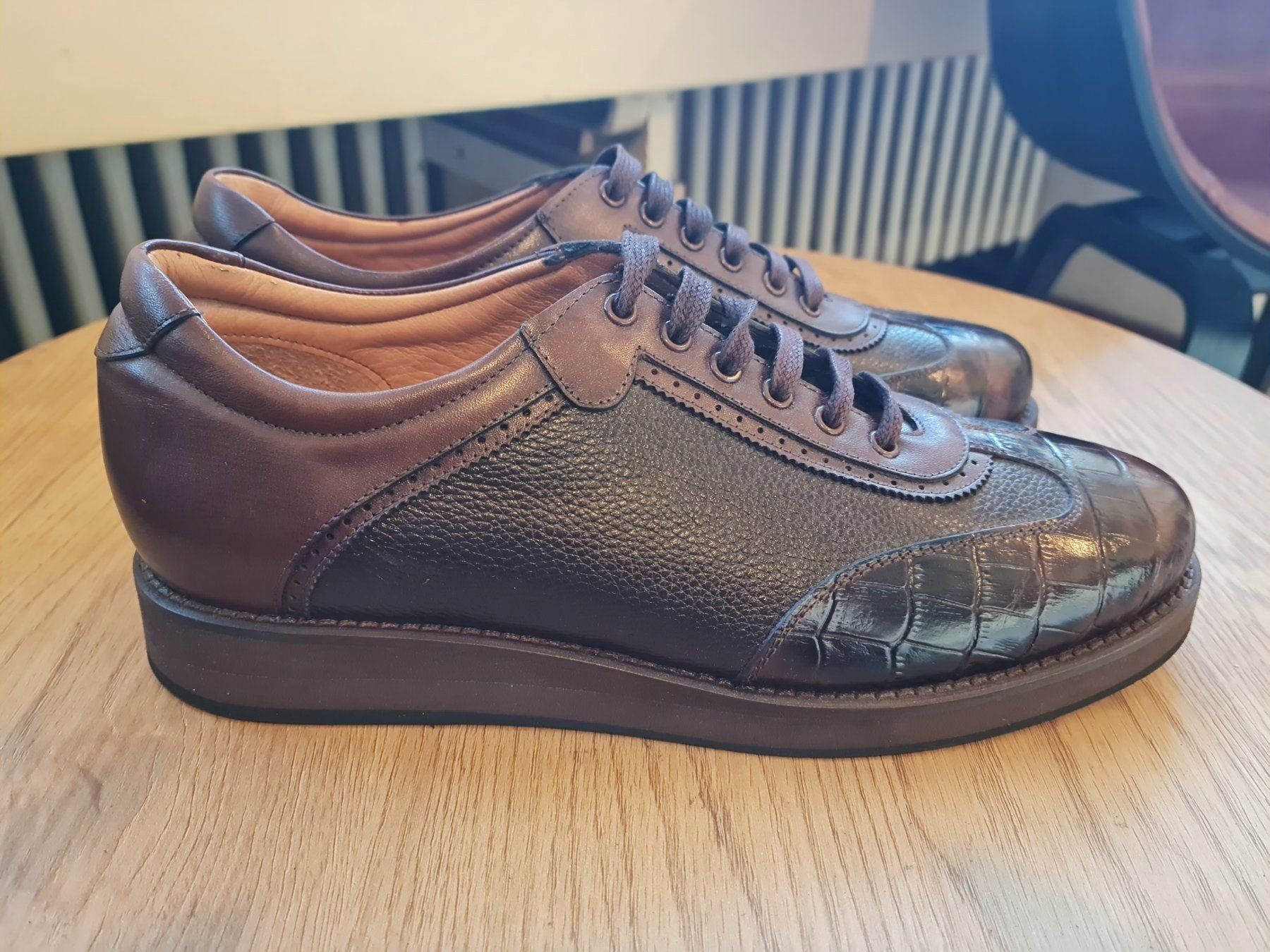 Scarpe da uomo: Herrenschuhe vom USA Gr.40.5 - neu – Nuovo e nell'imballaggio originale da Zürich venduto da tac_58l2 2