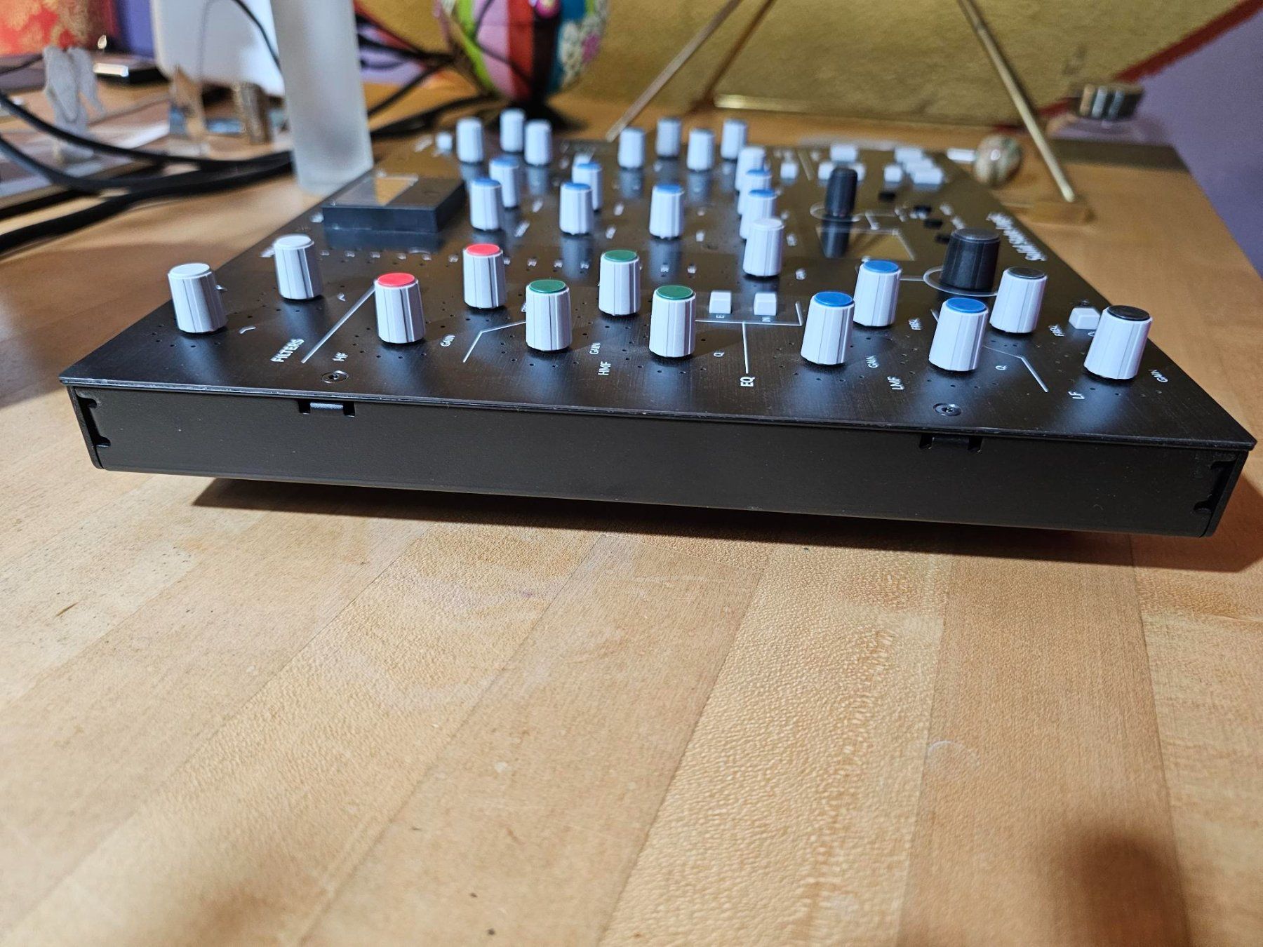 Solid State Logic Equalizer: SSL UC1 Channel Strip & Bus Compressor Controller – Neu (gemäss Beschreibung) aus Münchenbuchsee von pisa87 1