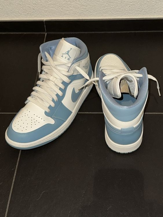 Jordan Chaussures hommes: Air Jordan 1 Mid UNC – Neuf avec emballage d'origine à St.Gallen par Ha-Ha 3