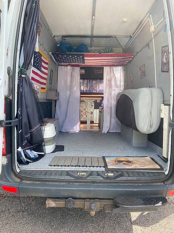 Veicoli da campeggio: Sprinter 315 CDI aménagé camping car – Usato da La Chaux-de-fonds venduto da jeanne13 4