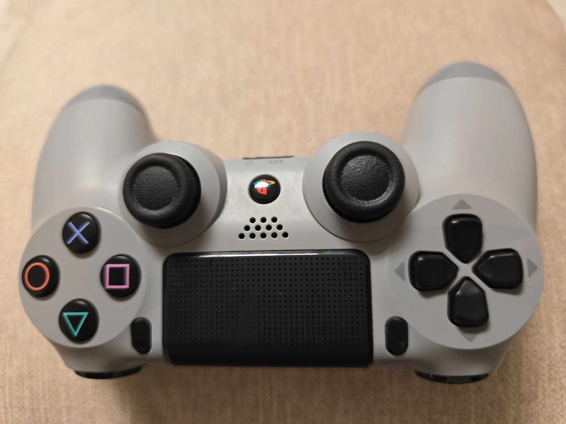 Sony Controller: Sony DualShock 4 édition limitée 20th Anniversary. – Usato da Basel venduto da Zait 3