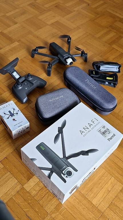 Camcorder: Drone ANAFI Parrot 4k – Gebraucht aus Lausanne von lui_79h5