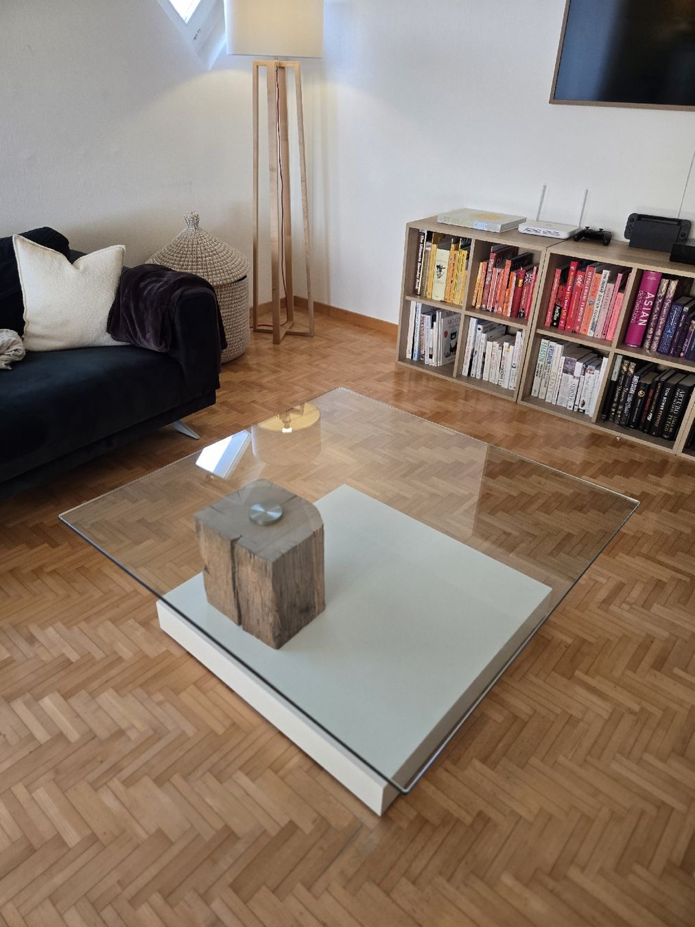 Tavoli: Schubiger Stilvoller Couchtisch aus Glas – Usato da Uitikon Waldegg venduto da dacaher 1