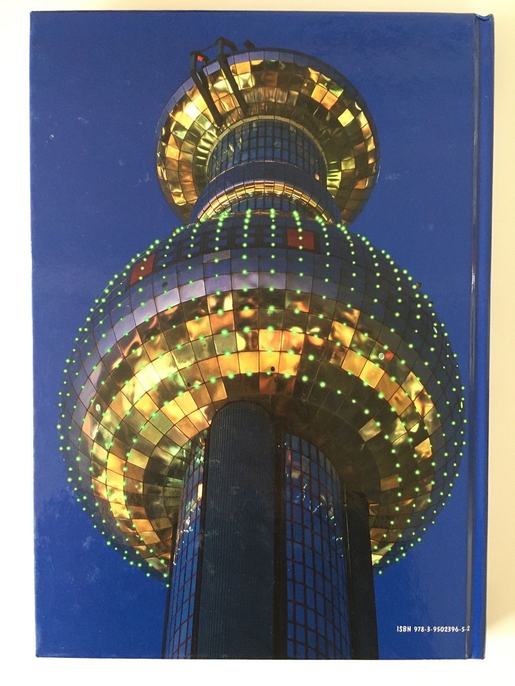 Libri: Hundertwassers bunte Häuserwelten – Nuovo (secondo la descrizione) da zürich venduto da Cf8000 1