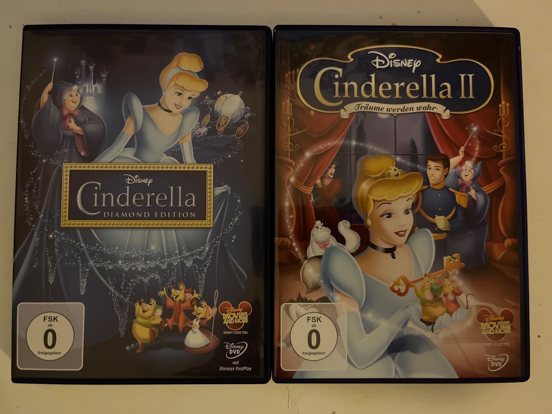 Tutti i DVDs: Disney DVD : Cinderella 1-3 – Nuovo (secondo la descrizione) da Sierre venduto da black.box 1