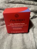 Shiseido Vital Perfection Eye Cream 15ml