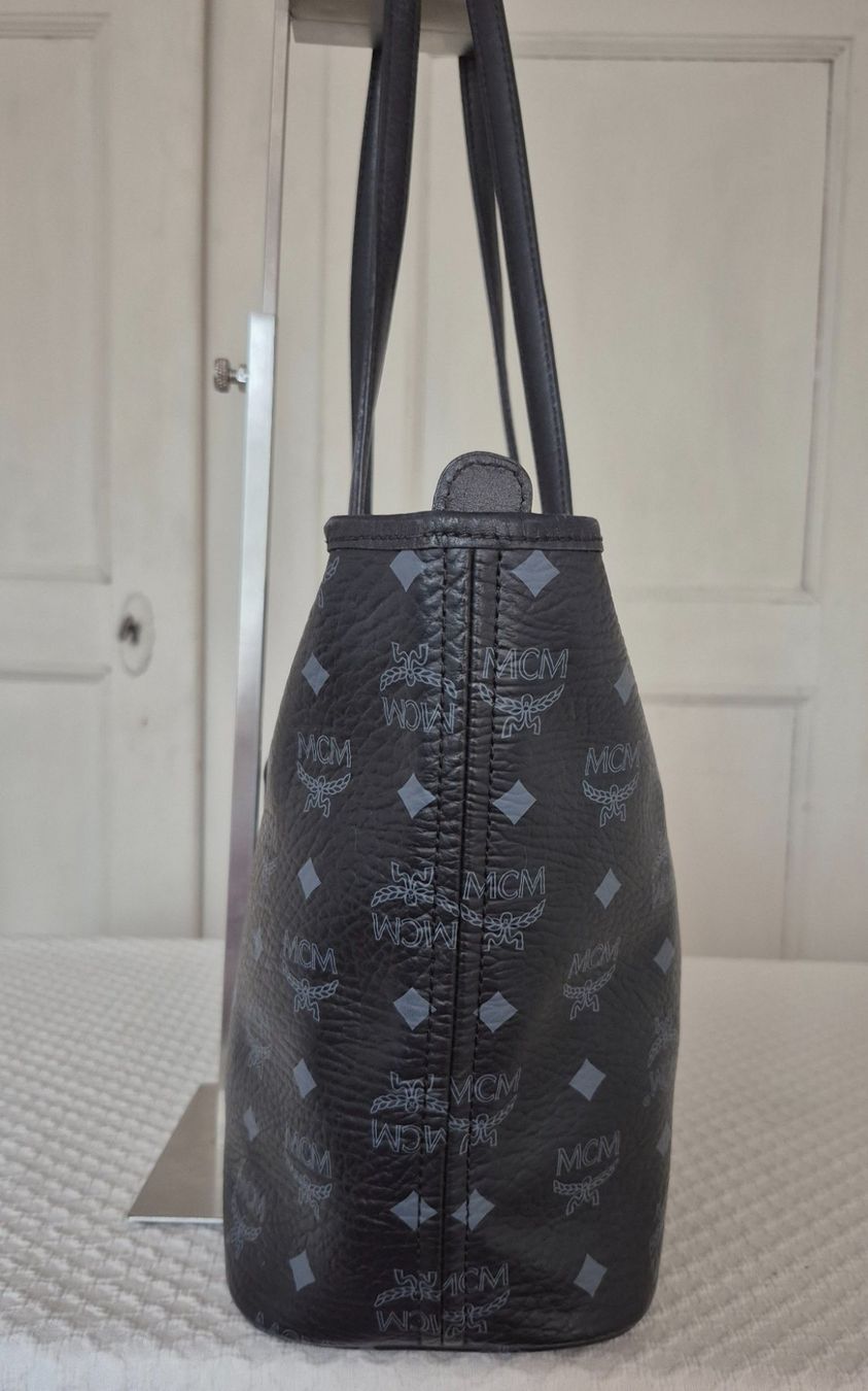 Mcm Borse da donna: MCM Shopper Size S, inkl. Dogbone-Anhänger – Usato da Dottikon venduto da Pega7 4