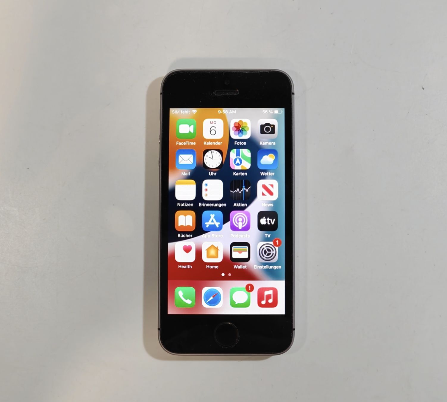 Apple Portables: iPhone SE – D'occasion à Ehrendingen par Rocky985