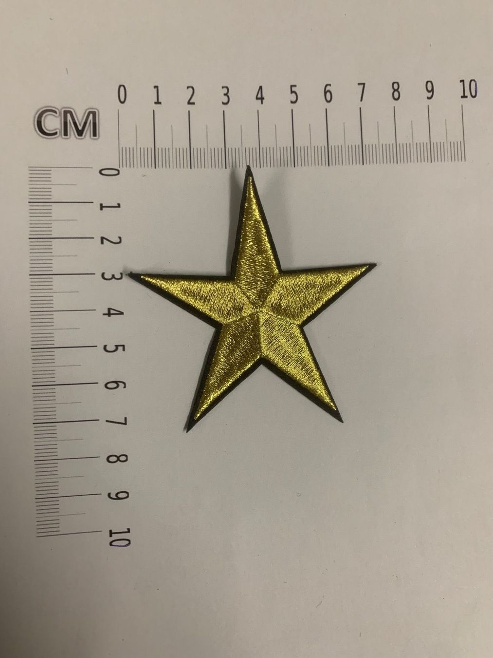 Toppe: Stern Gold Gross Badge, Patch, Aufnäher – Nuovo e nell'imballaggio originale da Ostermundigen venduto da Mcone 1