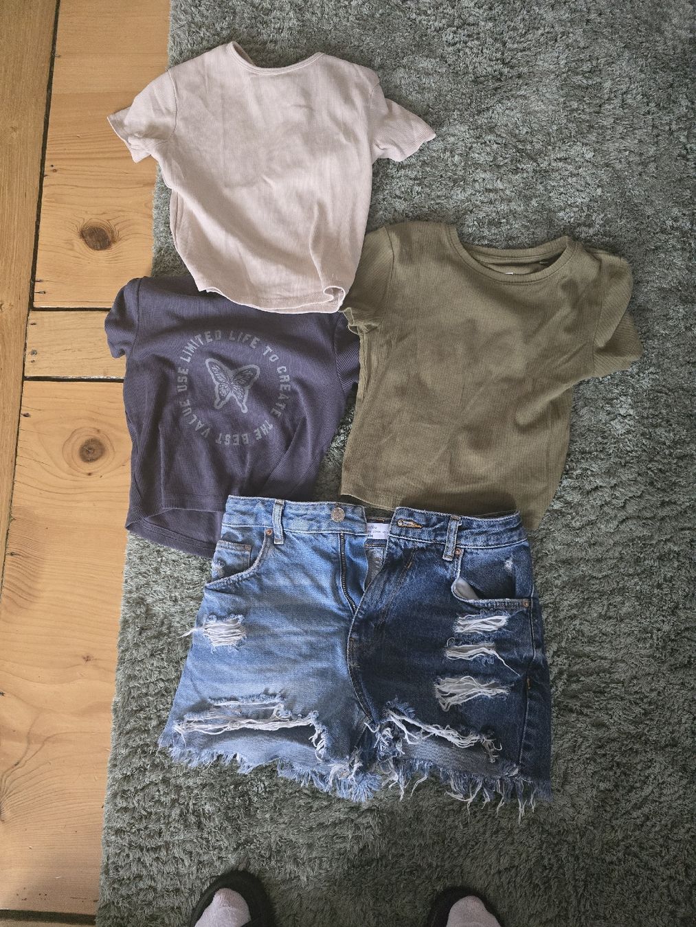 Lotti & Set di vestiti: Kleiderset S – Usato da Sarmenstorf venduto da schasil