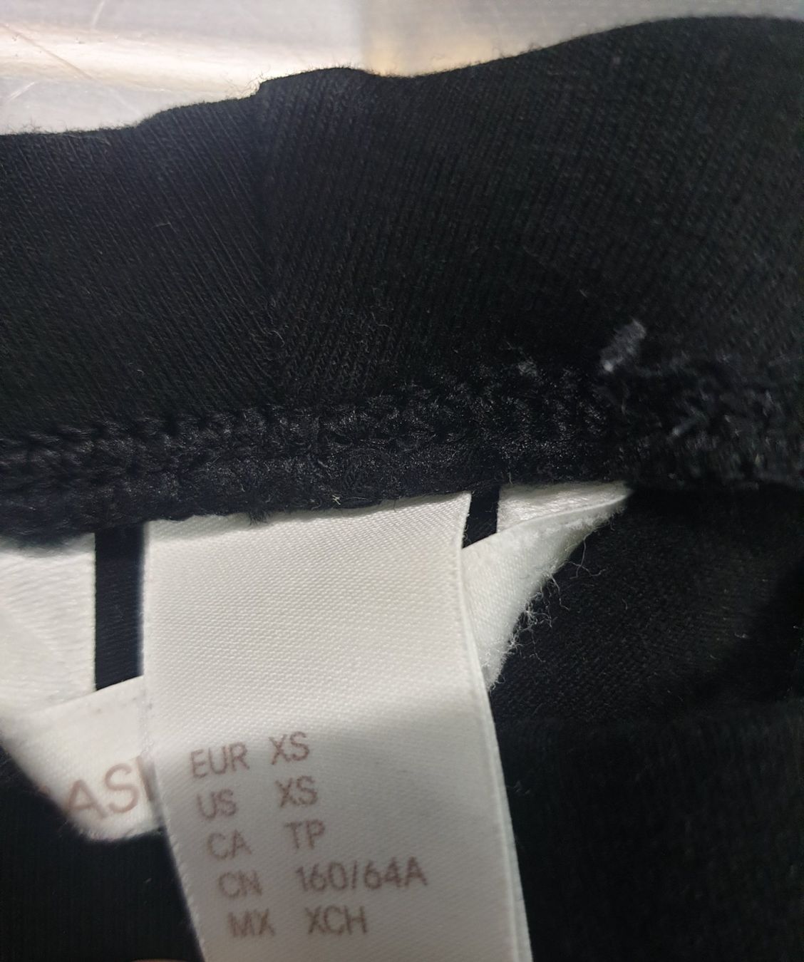 H&M Leggings: Schwarze Leggings, Grösse XS, Marke H&M – Usato da Malters venduto da burzi 2