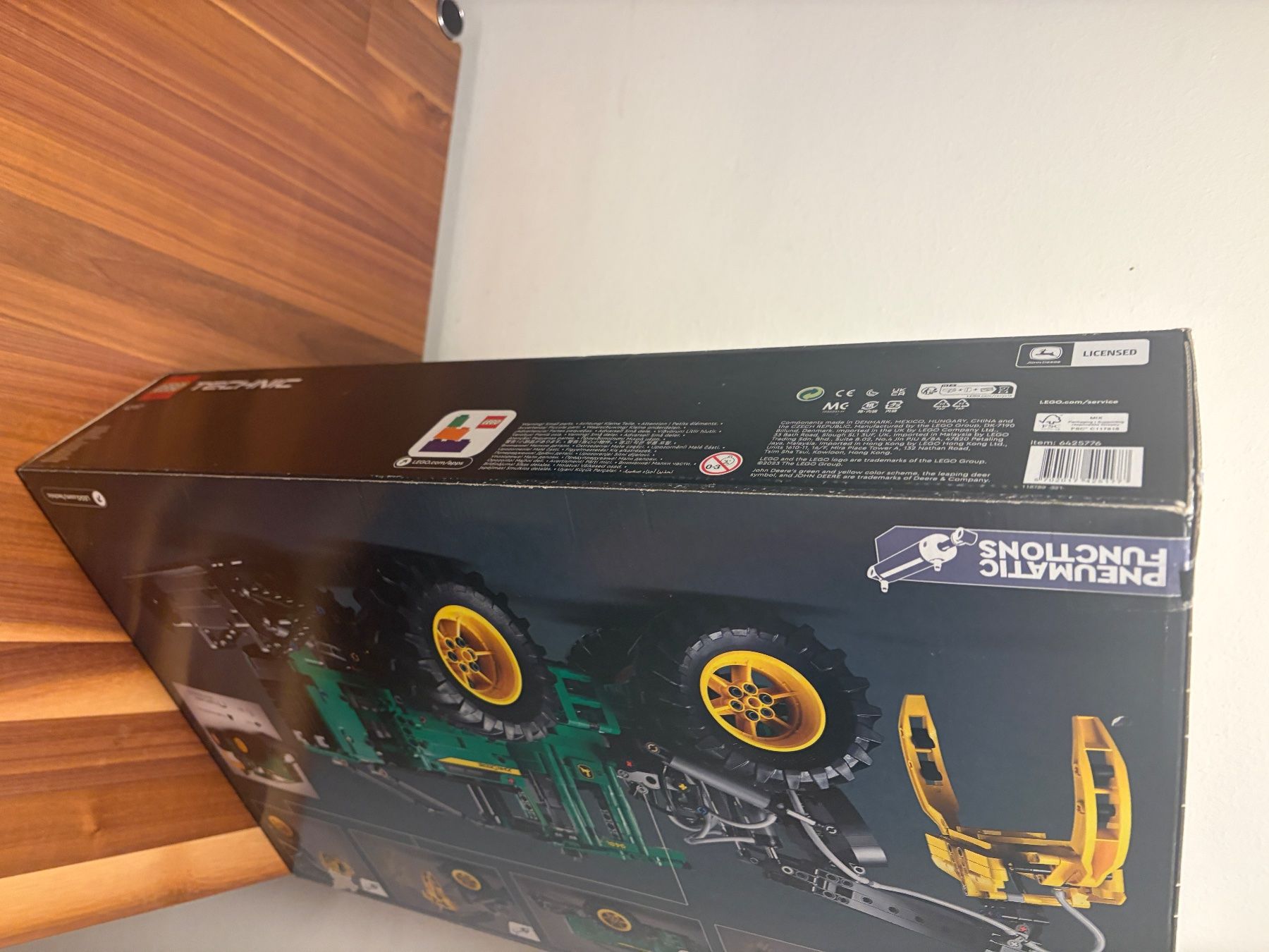 Lego Kit di costruzioni: LEGO Technic 42157 John Deere 948L-II Skidder – Nuovo e nell'imballaggio originale da Schaffhausen venduto da ThomThom1123 3