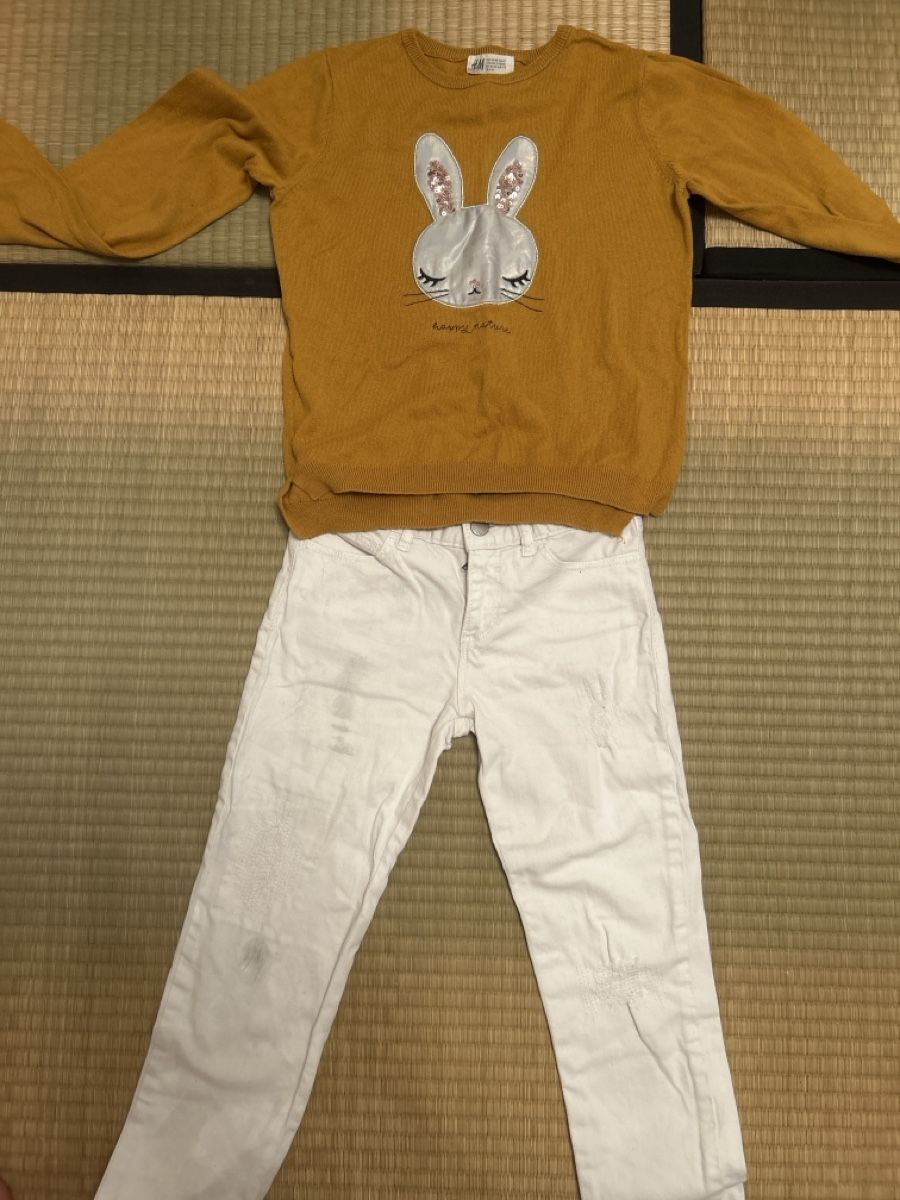 Kleiderpakete & -sets: Kombi Jeans und Pullover  – Gebraucht aus Uetikon am See von barceloneta