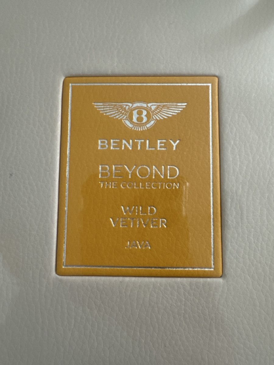 Bentley Profumi & Eau de Toilette: BENTLEY Beyond The Collection Wild Vetiver Java 100ml NEU – Nuovo e nell'imballaggio originale da Dietikon venduto da vithya88 1