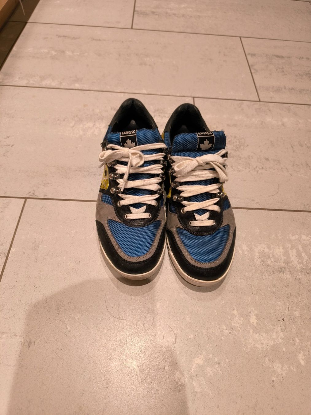 Dsquared2 Scarpe da uomo: Schuhe DSQ2 Dsquared – Usato da Bolligen venduto da Minimaxx