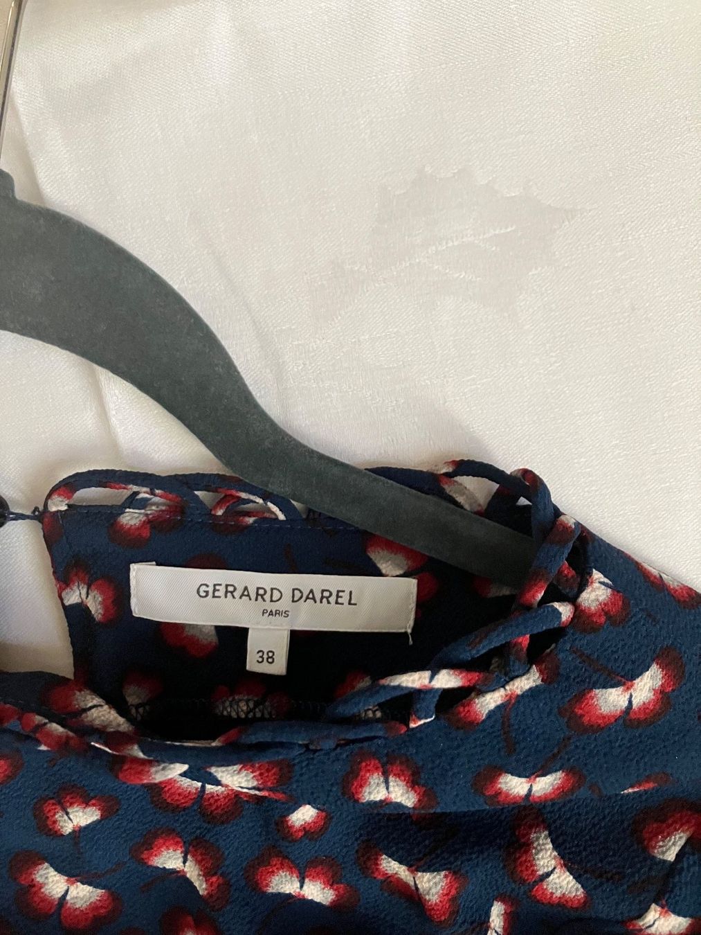 Gérard Darel Camicette: Bluse Gérard Darel Grösse 38 – Usato da Murten venduto da sithiche 3