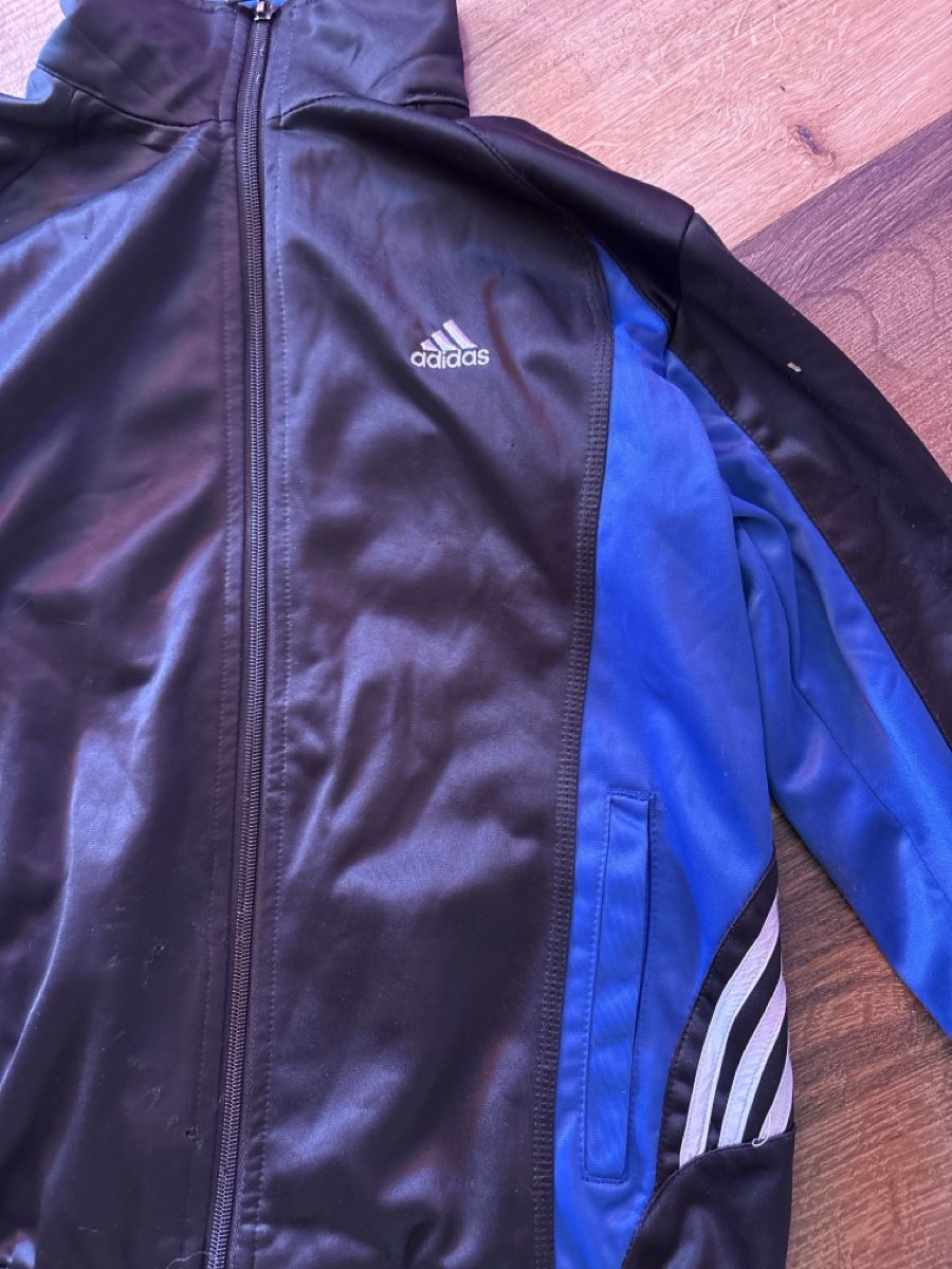 Adidas Vestes: Adidas Jacke Vintage Y2K – D'occasion à Bern par LoveVintageY2K 1