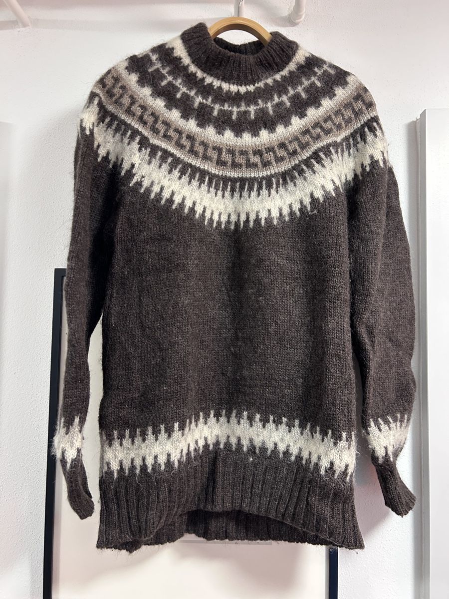 Pullover & Sweatshirts: Icelandic Wool Sweater Brown Patterned Unisex – Gebraucht aus Zürich von Secondhanddealer