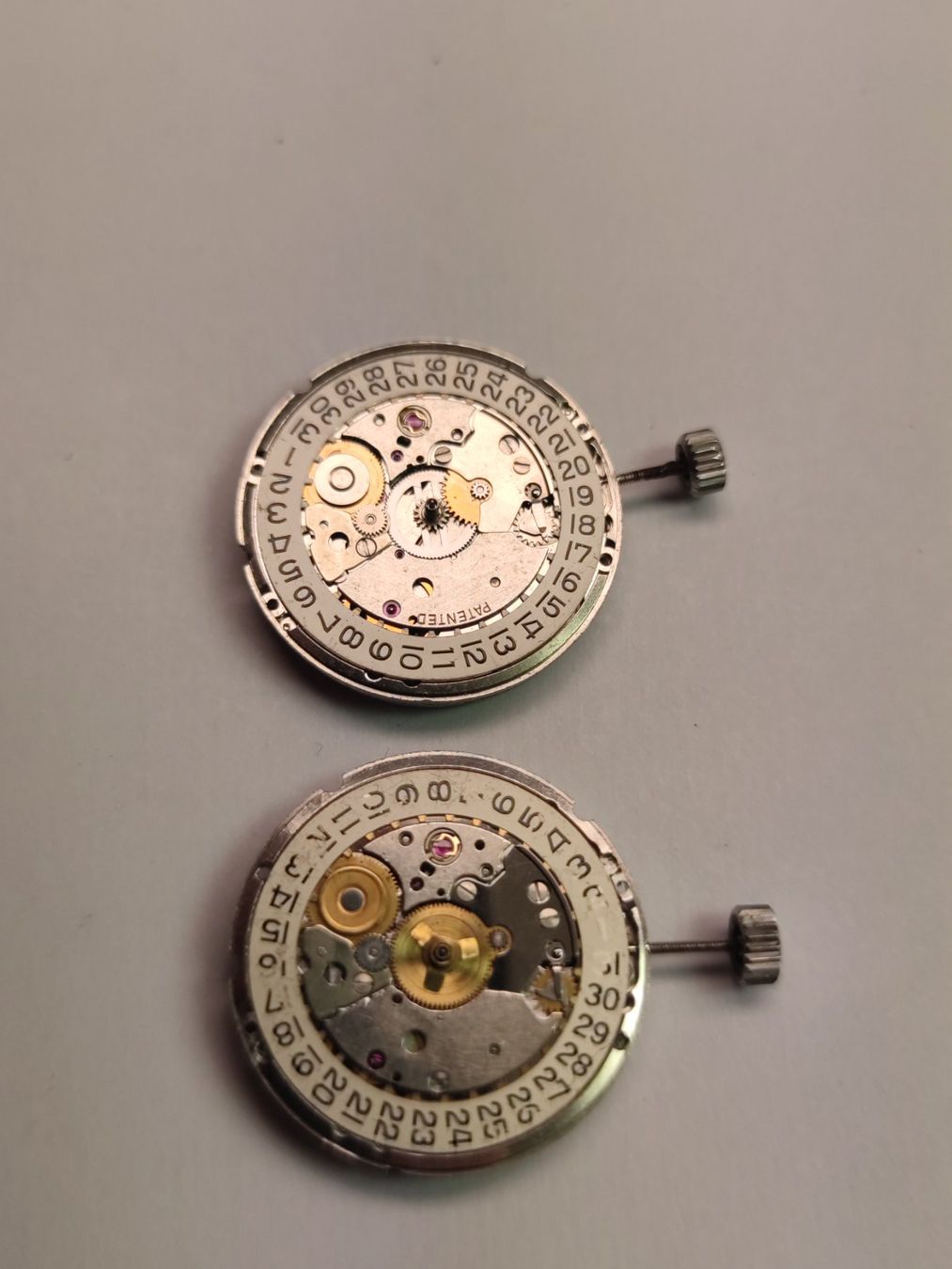 Eta Orologi: Two Vintage Watch Movements - Spares or Repairs Needed – Usato da swiss venduto da sha_dx9b