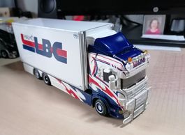 1.50 Modell zu verkaufen