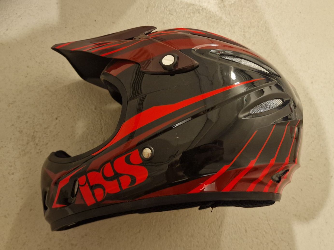 Caschi: Downhill Helm – Usato da Thun venduto da mike953 1