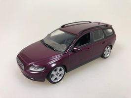 Volvo V50 - Minichamps - 1:43