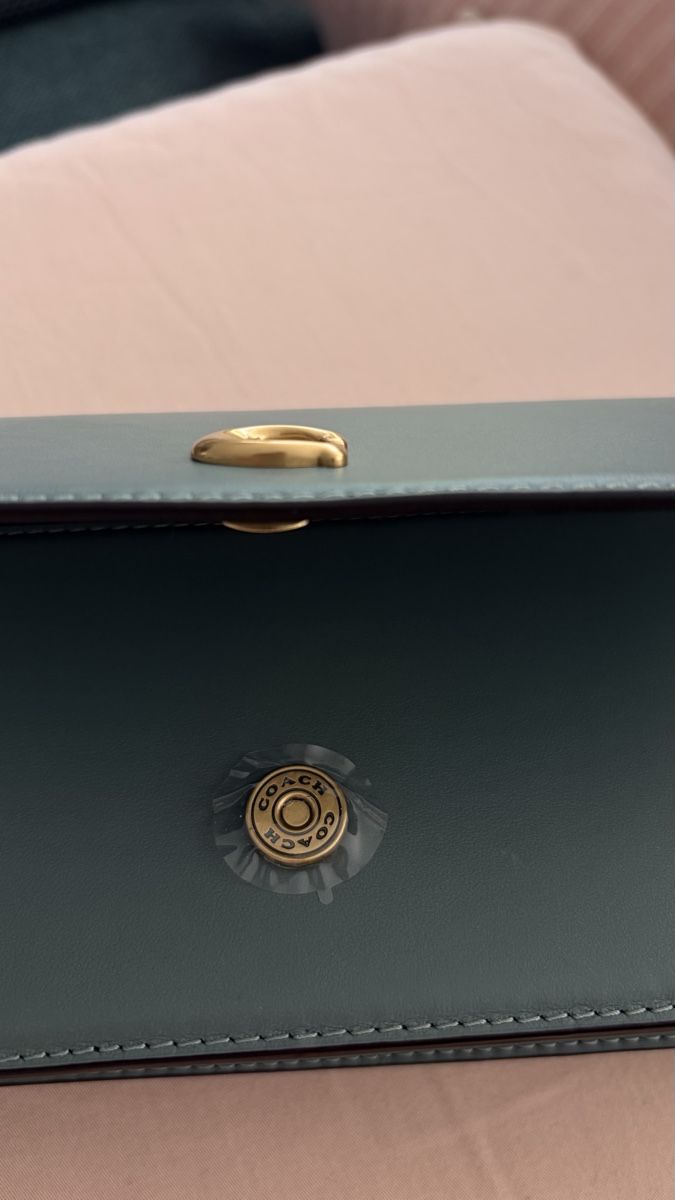Coach Borse da donna: Real leather cross body bag by Coach – Nuovo e nell'imballaggio originale da Frauenfeld venduto da Vanityroom 8