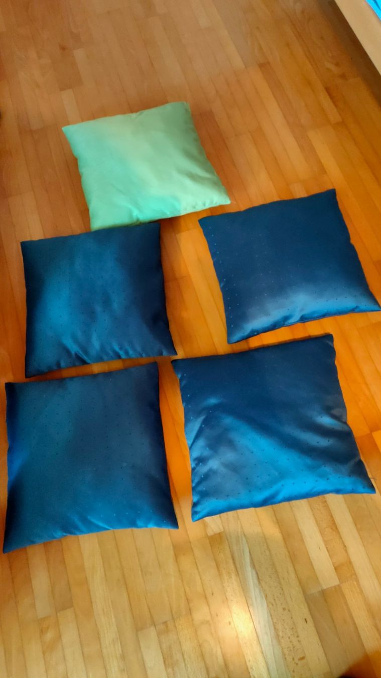 Cuscini: Sofa kissen – Usato da Beringen venduto da ptt_c5nt 2