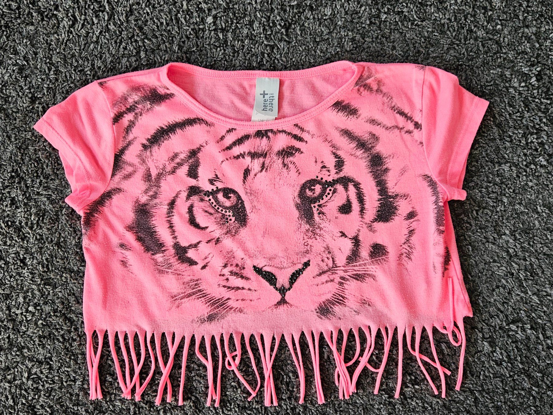 C&A Camicette, T-shirt & Top: Top mit Fransen 134/140 – Usato da Marthalen venduto da Himbeersugus