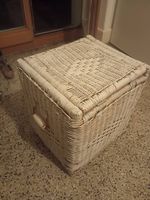 Rattan Sitz/ Truhe
