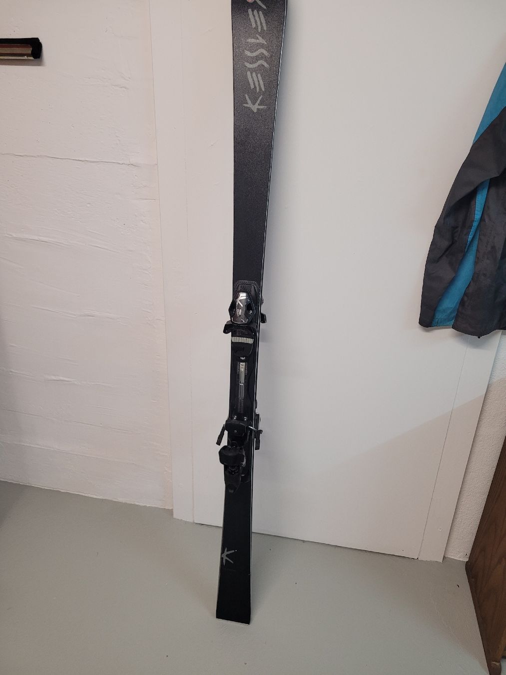 Kessler Skis: Ski Kessler mit Bindung gebraucht – Gebraucht aus Leissigen von sil_7sbf