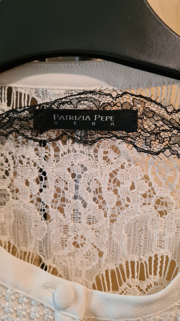 Patrizia Pepe Blusen: Patrizia Pepe Bluse 36, neuwertig – Gebraucht aus Zürich von Isa0111 4