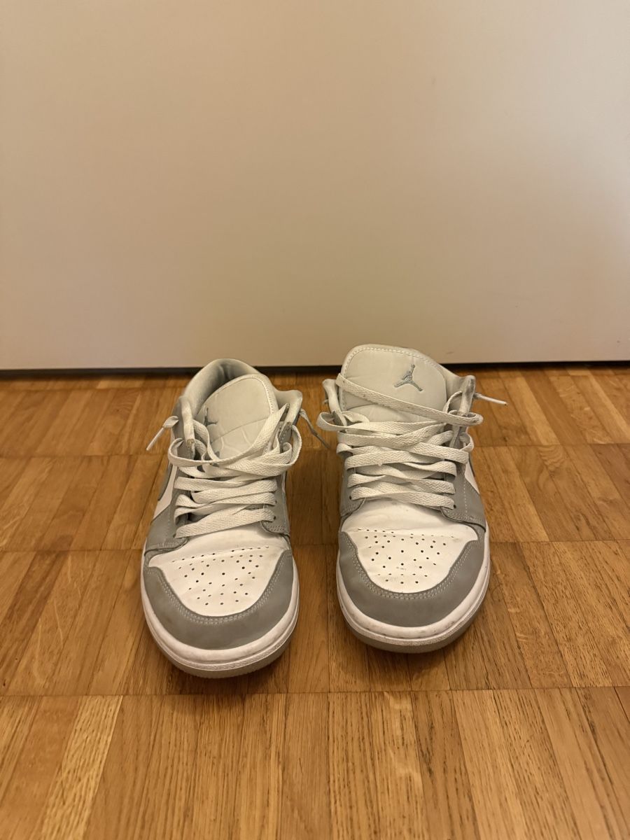 Scarpe da donna: Jordan low grey – Usato da Adliswil venduto da m.200100 1