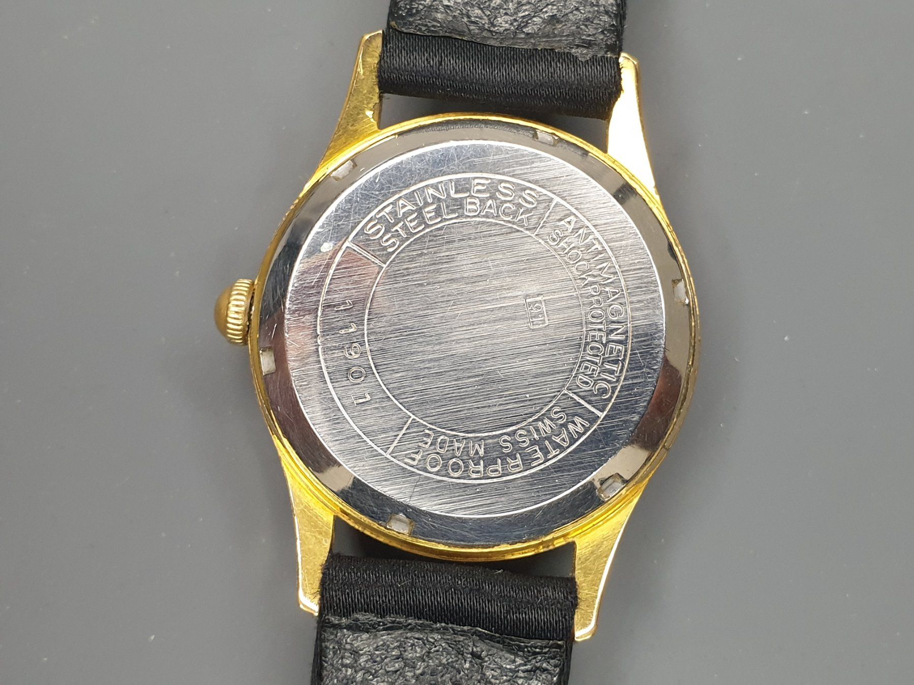 Montres: Royce - 33mm – D'occasion à Neyruz FR par Flyback 3