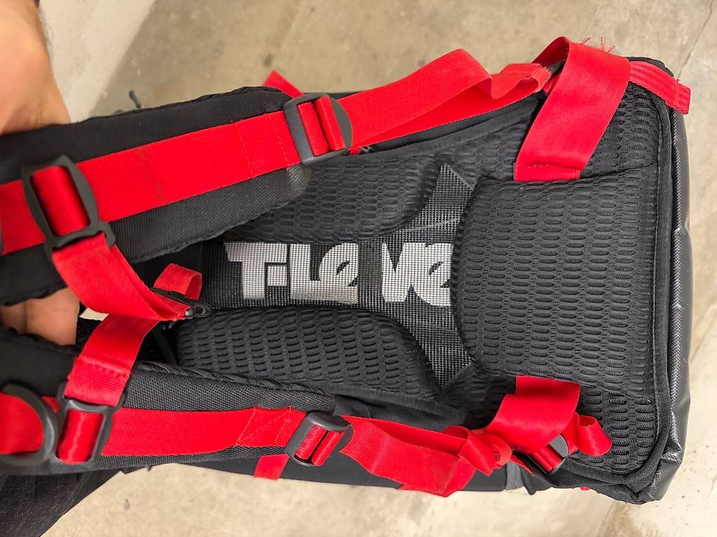 Rucksäcke: Sac de Coursier vélo T-Level Infinity Roll-top 43L backpack – Gebraucht aus Chêne-Bougeries von luc_pqc6 2