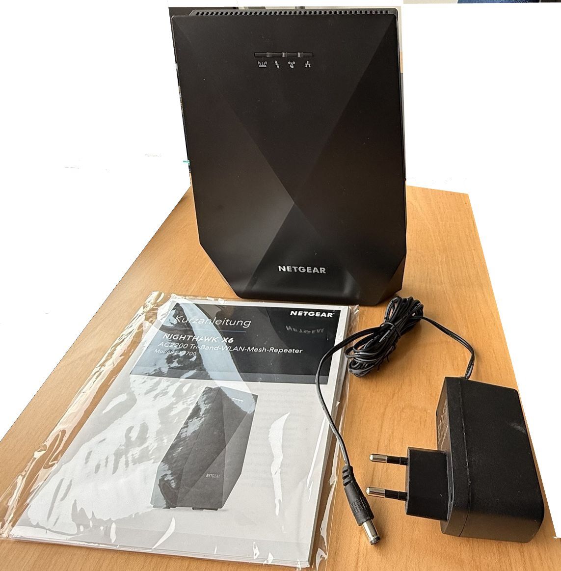 Modems & Router: Nighthawk X6 Netgear EX7700 – Gebraucht aus Baden von Nitram52 5