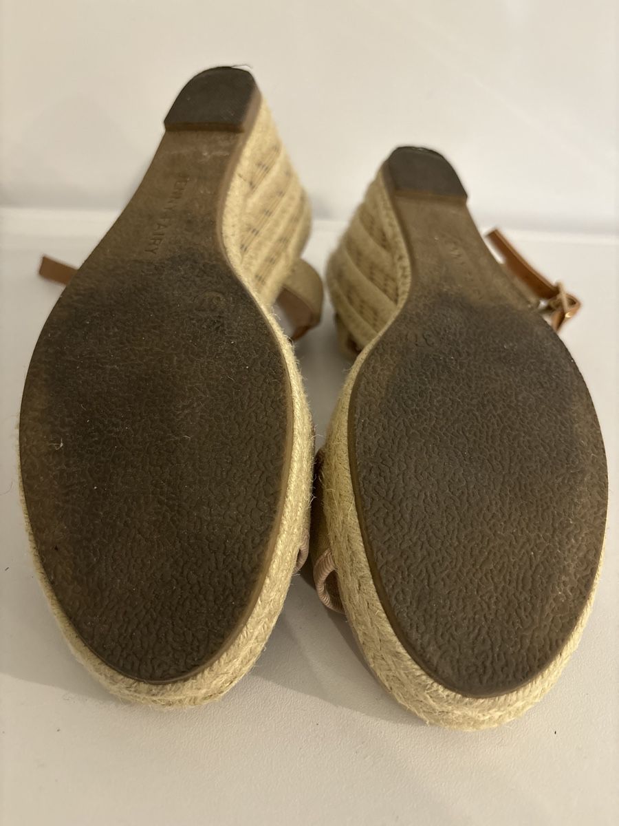 Scarpe da donna: Keilabsatz Sandalen 37 – Nuovo (secondo la descrizione) da Oberwil b.Büren venduto da holzschnitzu 3