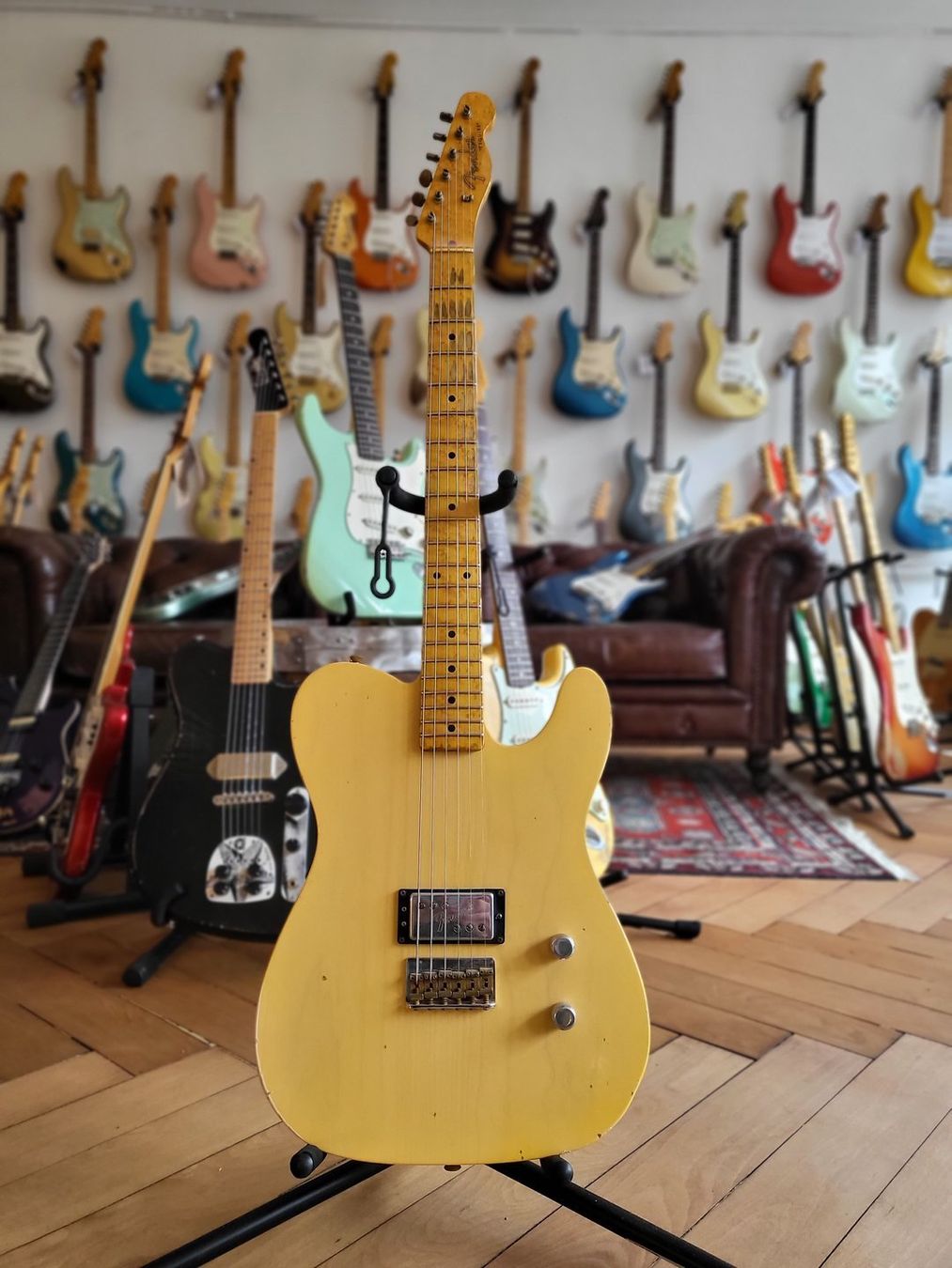 Strumenti musicali: Fender Telecaster Esquire Limited Custom Shop – Usato da pieterlen venduto da AntonelloGuitars