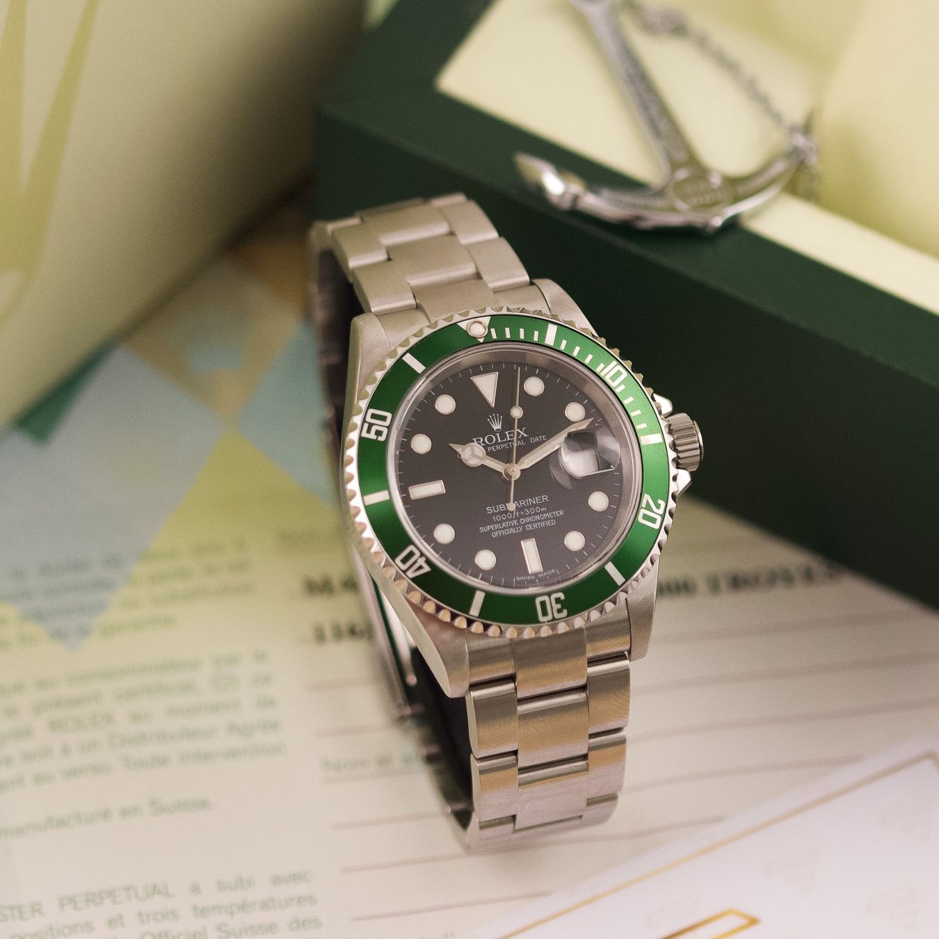 Rolex Orologi: Rolex Submariner "Kermit"/ 16610LV / 2005 / Full Set – Usato da Luzern venduto da PrimeSwissTime 2