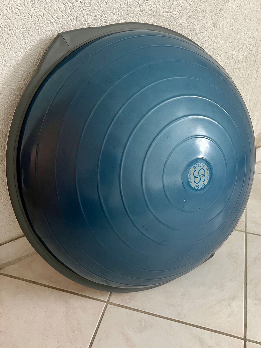 Hometrainer: BOSU Gleichgewichtstrainer – Gebraucht aus Zuzgen von suffy 2