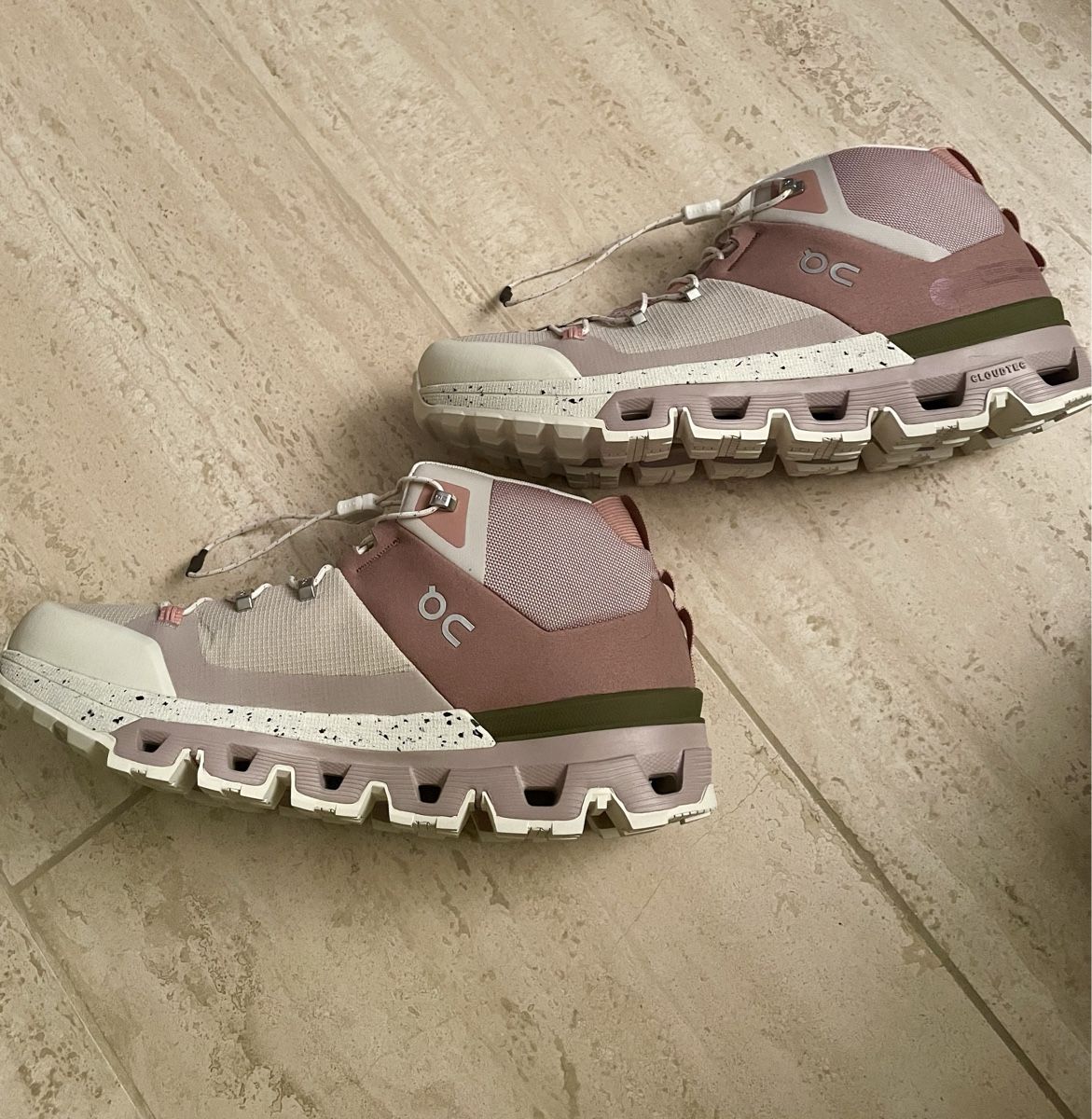 On Damenschuhe: On Cloudtrax Wanderschuhe – Neu (gemäss Beschreibung) aus Zürich von doeni95 2