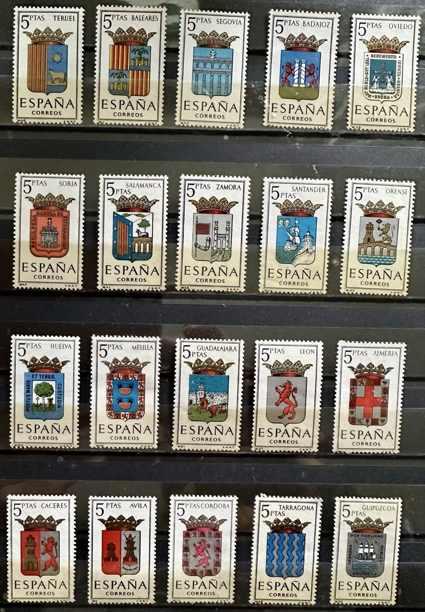 Alle Briefmarken: Wappen Spanien – Neu (gemäss Beschreibung) aus Duebendorf von Fczfanrobi