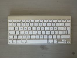Apple Magic Keyboard / Kabellose Tastatur