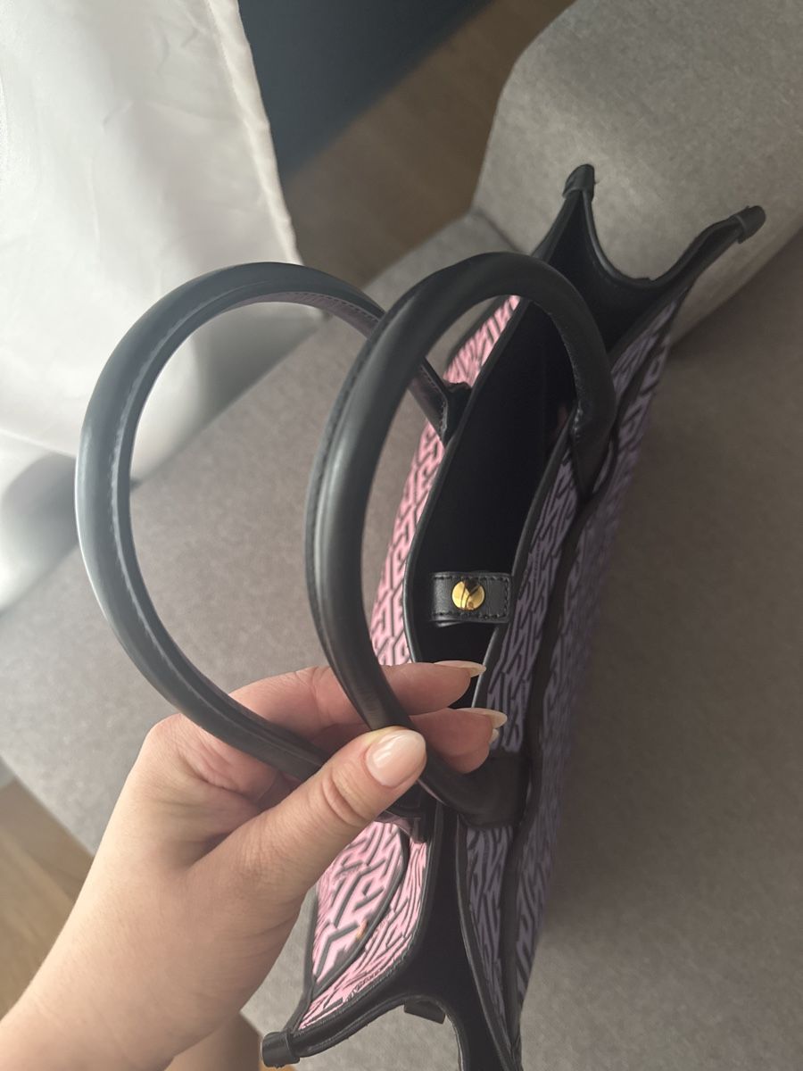 Versace Taschen: Versace La Greca Tote Tasche – Gebraucht aus Dübendorf von MariaS. 7