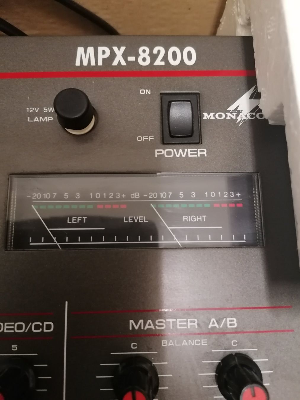 Monacor Console di mixaggio: Monacor Mischpult – Usato da Biel/Bienne venduto da kolomea 2