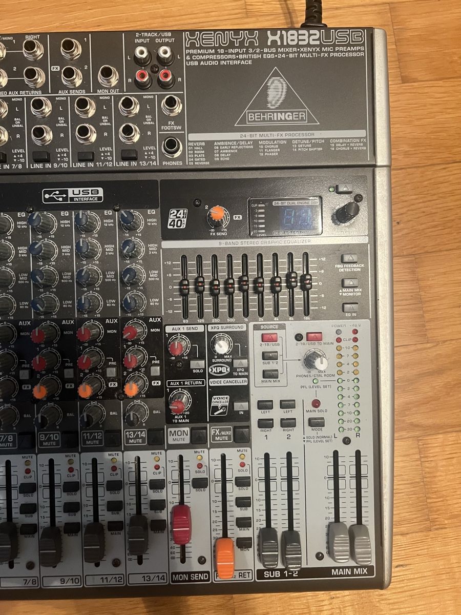 Behringer Console di mixaggio: Mischpult Behringer Henix x1832 usb – Usato da Huttwil venduto da luk_9tdh 1