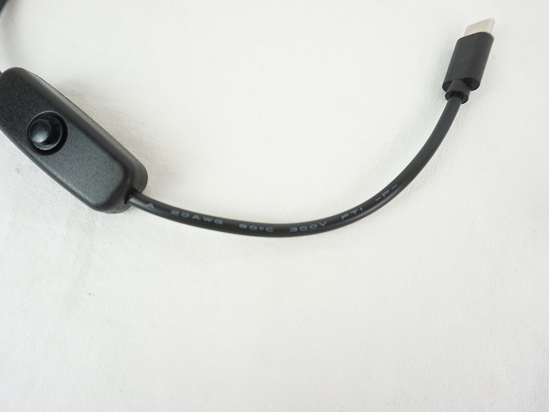 Digitec Cavi: Digitec Raspberry Pi Typ-C-Netzschalter – Nuovo (secondo la descrizione) da Pratteln venduto da Restwert_Pratteln 2