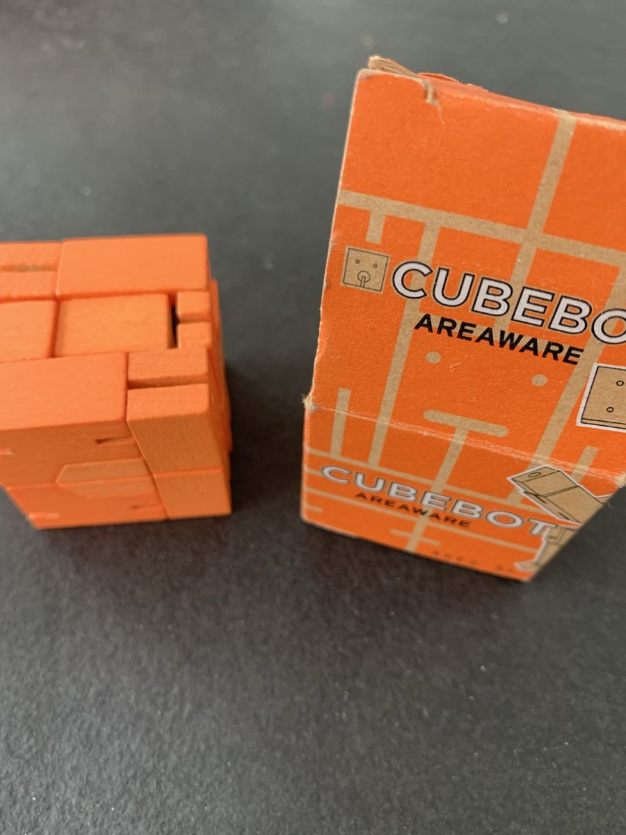 Spielzeuge: 2 Cubebot – Gebraucht aus Killwangen von Zermatt5 1