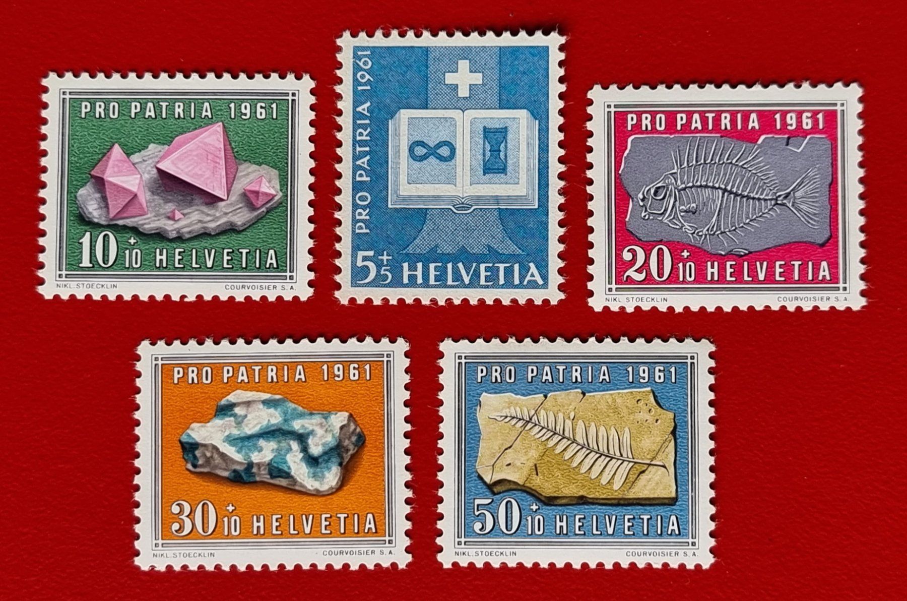Tutti i francobolli: PRO PATRIA SATZ 103 -  107 1961** POSTFRISCH – Nuovo (secondo la descrizione) da Düdingen venduto da Quartierstrasse