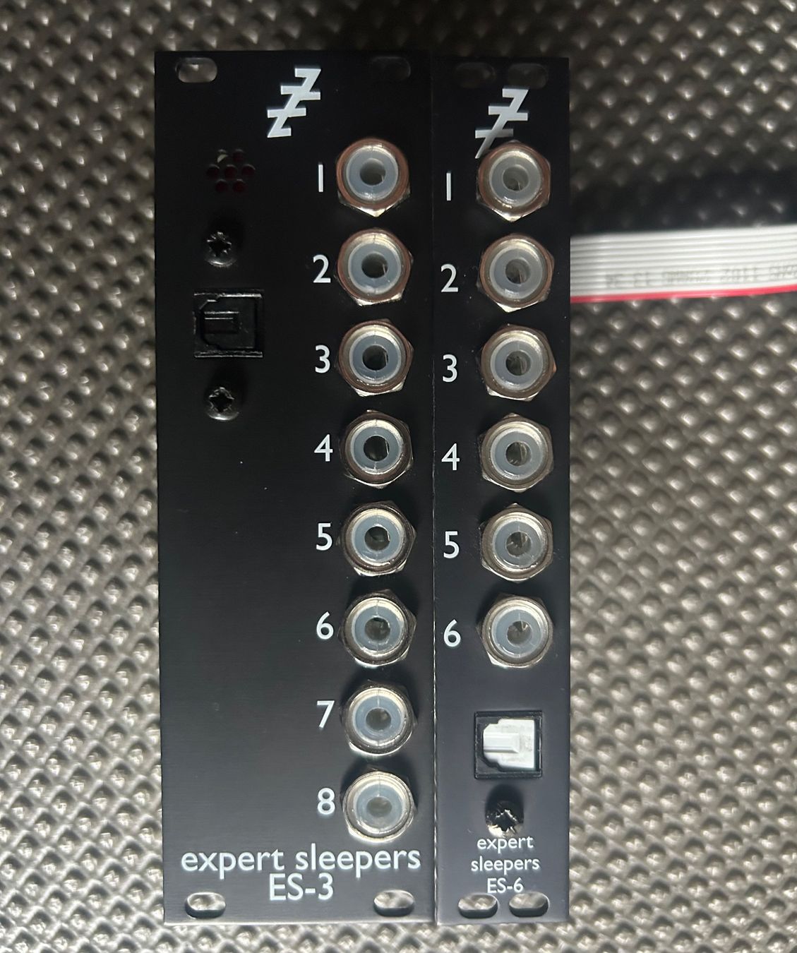 Strumenti musicali: Expert Sleepers ES-3 / ES-6 - Eurorack Modules – Usato da Mägenwil venduto da fit_xt5s